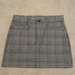 American Eagle Plaid High Rise Mini Skirt Women’s 4